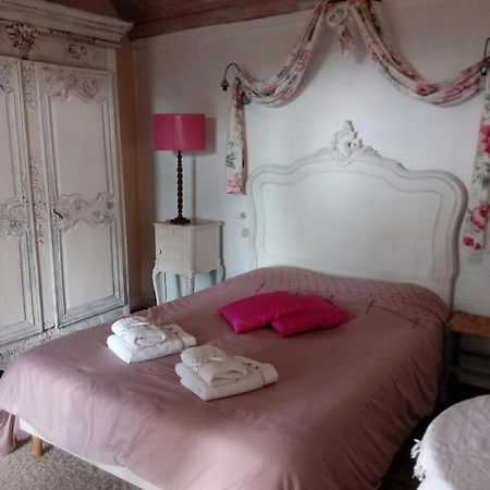 Domaine Du Mont Scolan Bed & Breakfast Montgardon ภายนอก รูปภาพ